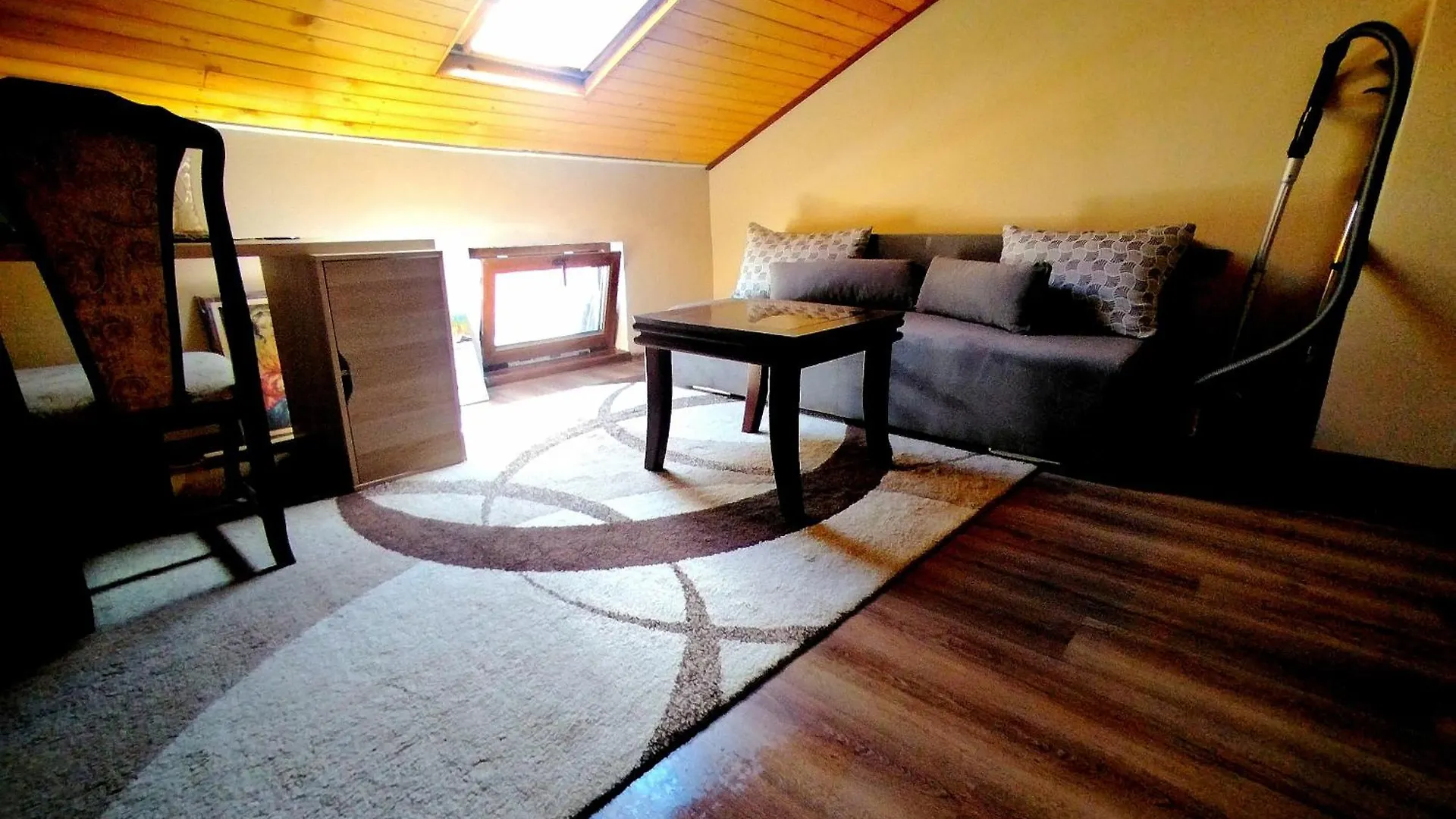Low Budget Apartment With Breakfast #4 Varna